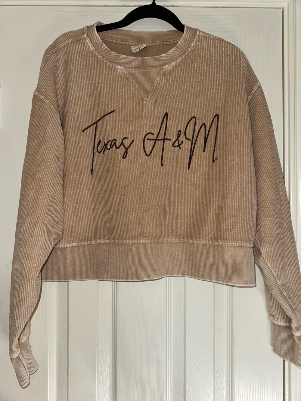 Chicka-D Texas A&M Beige Distressed Ribbed Crop Style Sweatshirt